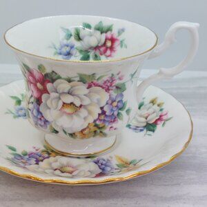 Vintage Royal Albert Tea Cup And Saucer Summertime Series Sherborne